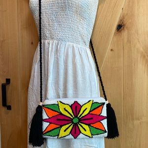 Colombian handmade wayuu crossbody purse